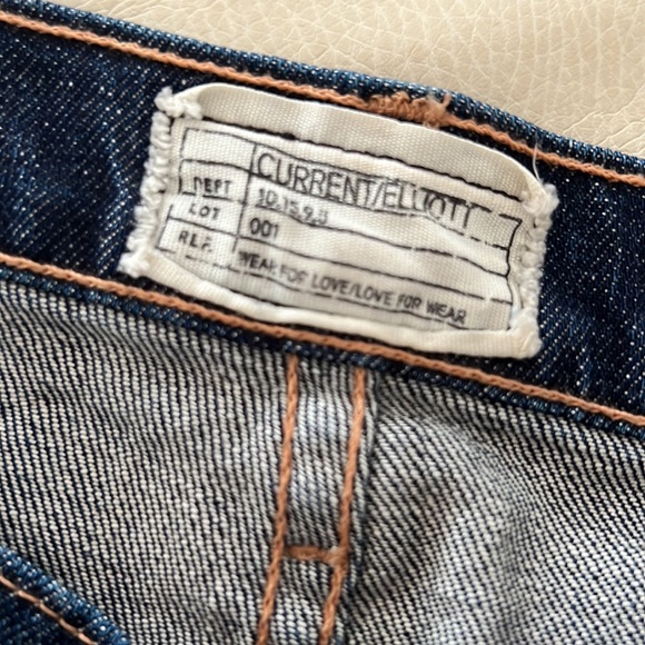 Current Elliot Raw Hem Size 28 - Picture 6 of 6